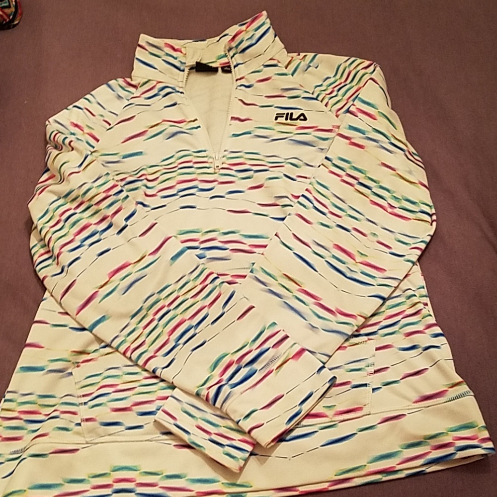 Fila pull over